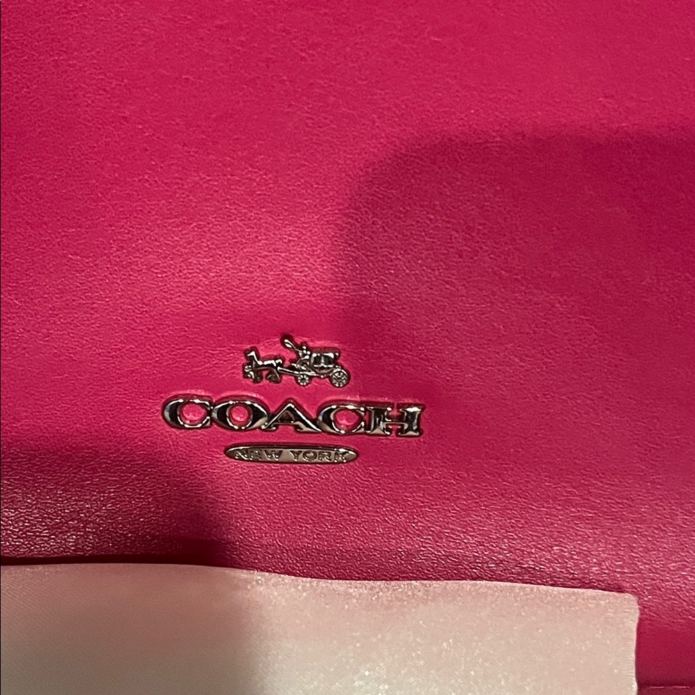 Coach Vibrant Pink Leather Shoulder Bag - Picture 2 of 6
